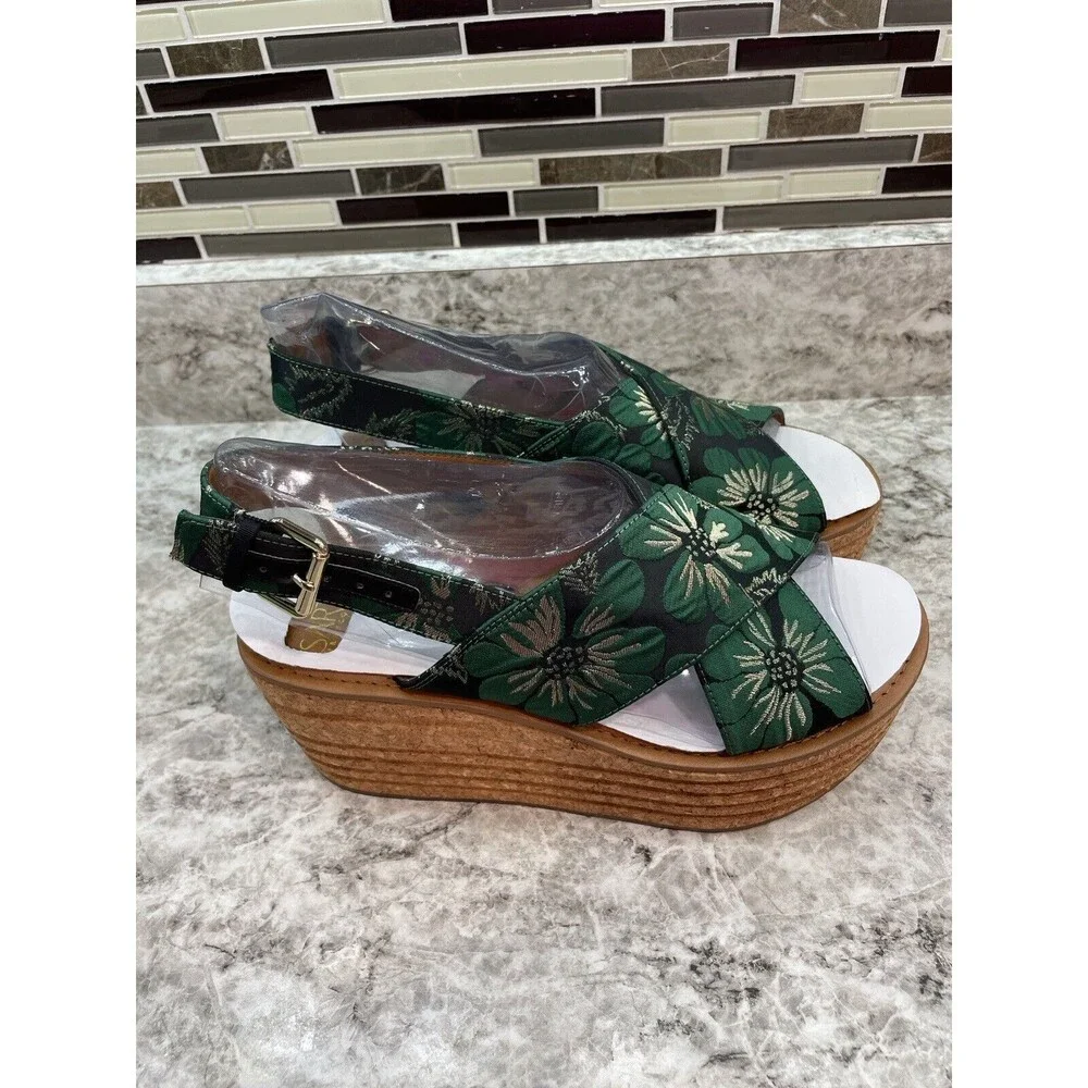 NEW Franco Sarto Caroline 2 Wedge Sandal 10 NIB Green & Black Floral